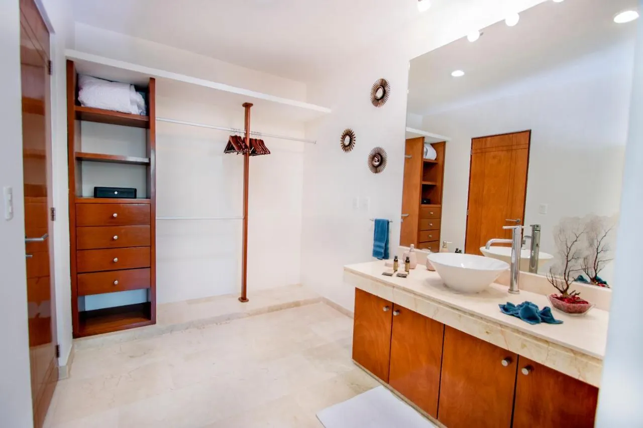 Luxury House B&B Playa del Carmen 5*,  Meksika