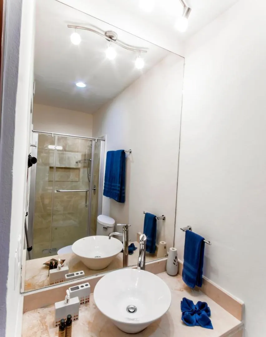 Luxury House B&B Playa del Carmen Oda ve Kahvaltı