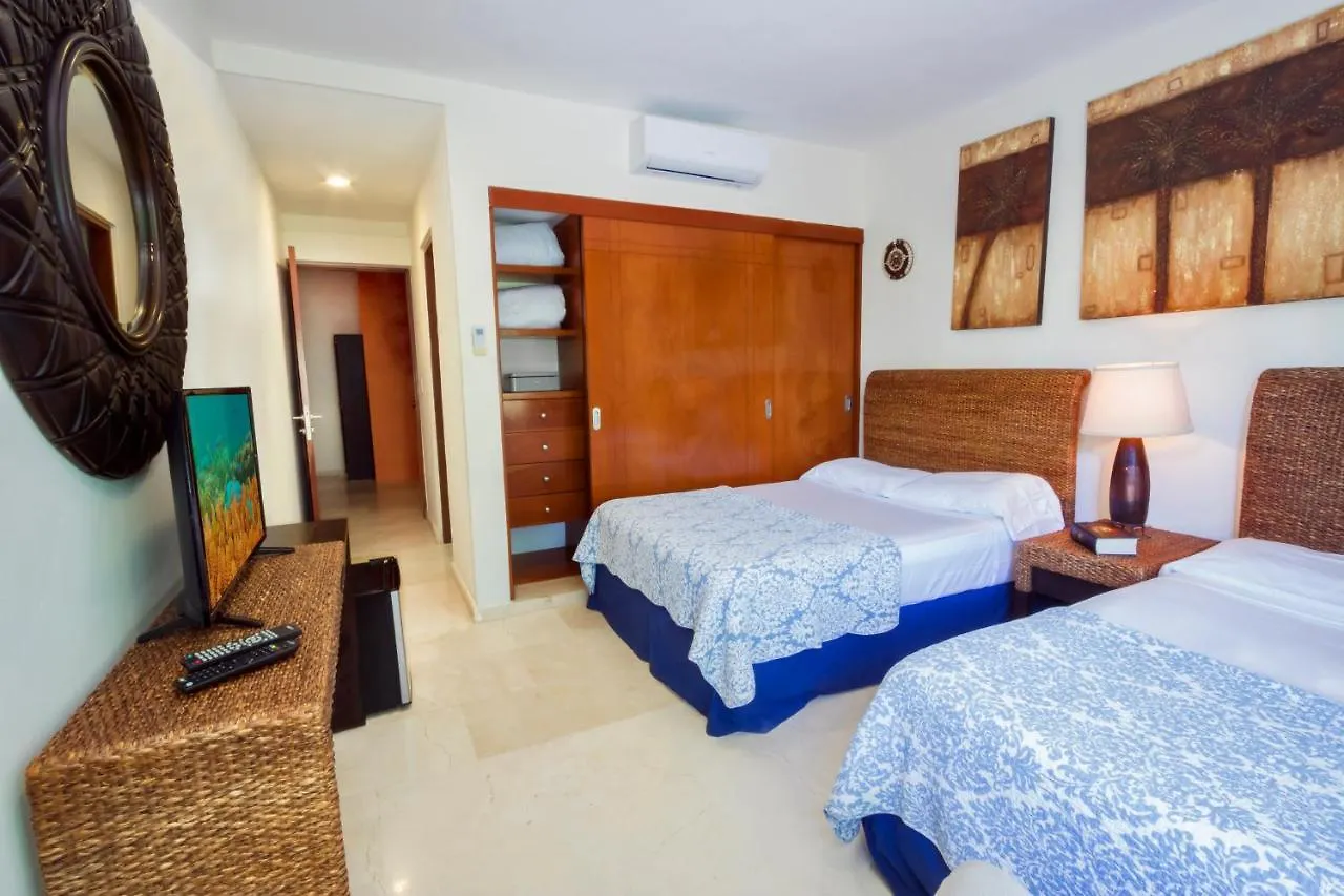 Luxury House B&B Playa del Carmen 5*,  Meksika