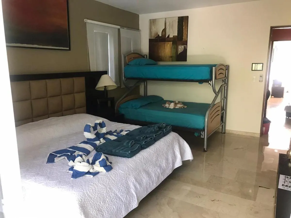 Oda ve Kahvaltı Luxury House B&B Playa del Carmen